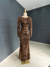 Cargar imagen en el visor de la galería, Oferta Vestido café elegante
