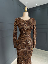 Cargar imagen en el visor de la galería, Oferta Vestido café elegante
